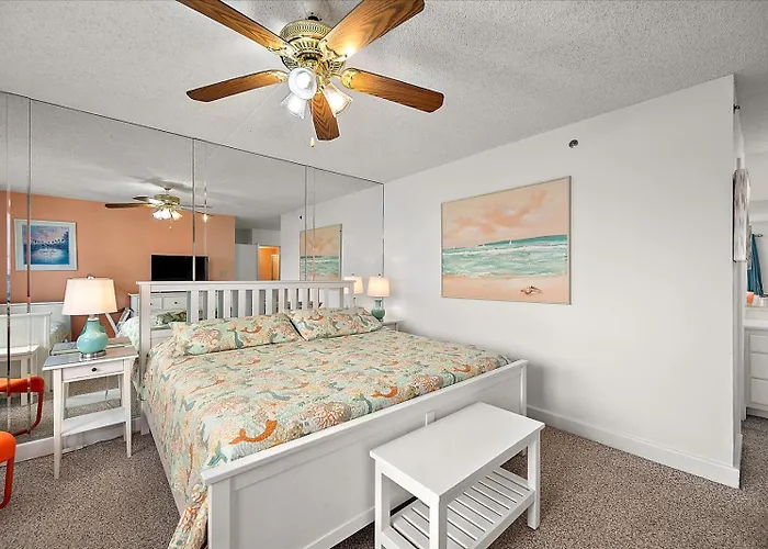 Ocean & Bay View 3 Bed In Capri With Indoor Pool! *