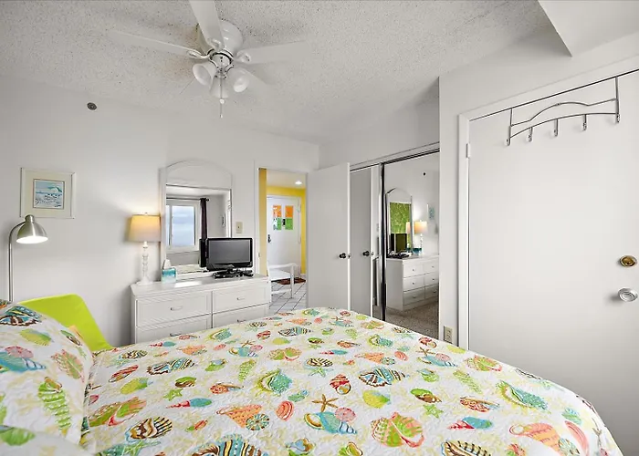 Ocean & Bay View 3 Bed In Capri With Indoor Pool!
