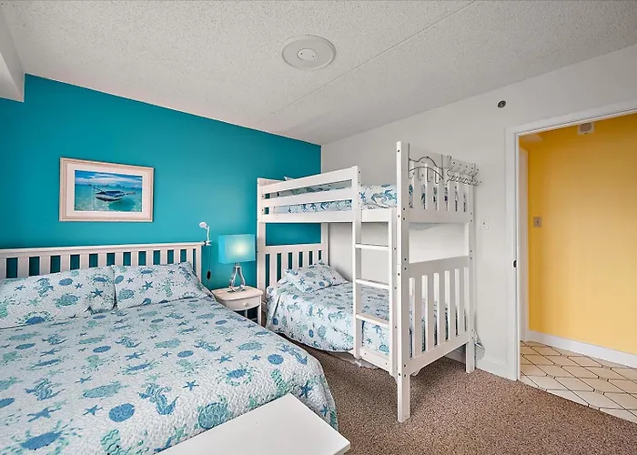 Ocean & Bay View 3 Bed In Capri With Indoor Pool!