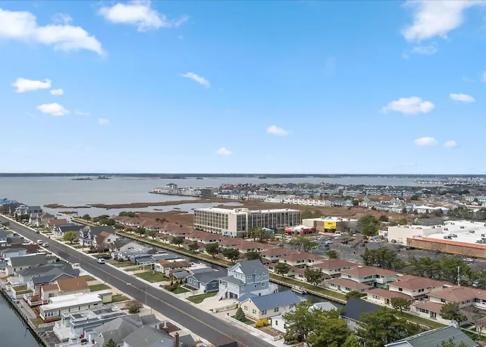 Ocean & Bay View 3 Bed In Capri With Indoor Pool! * Ocean Stadt